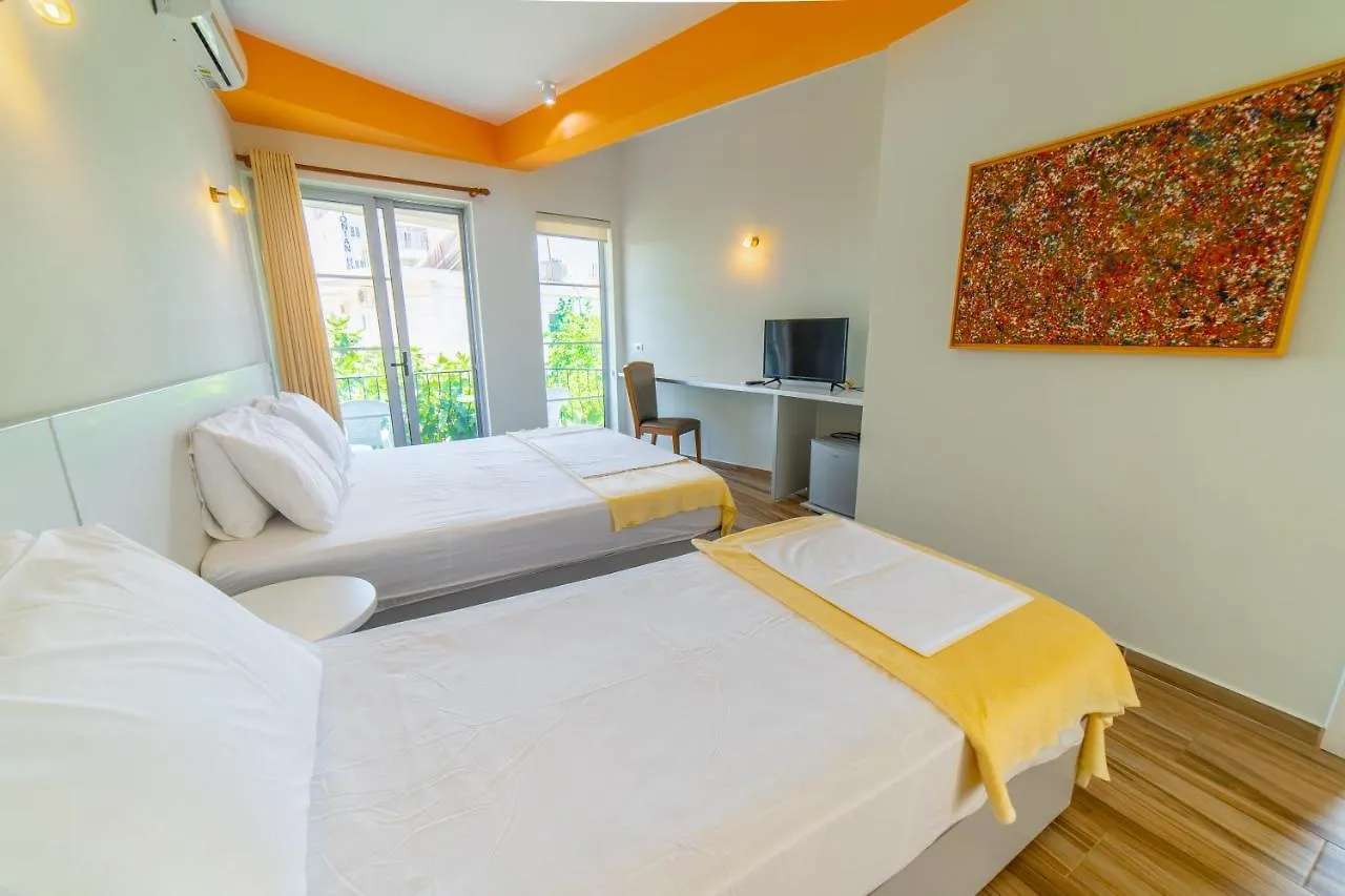 Hotel Nebo Ksamil